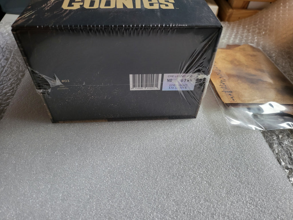 The Goonies Cinemuseum Exclusive One Click Steelbook Set *Brand New Sealed*